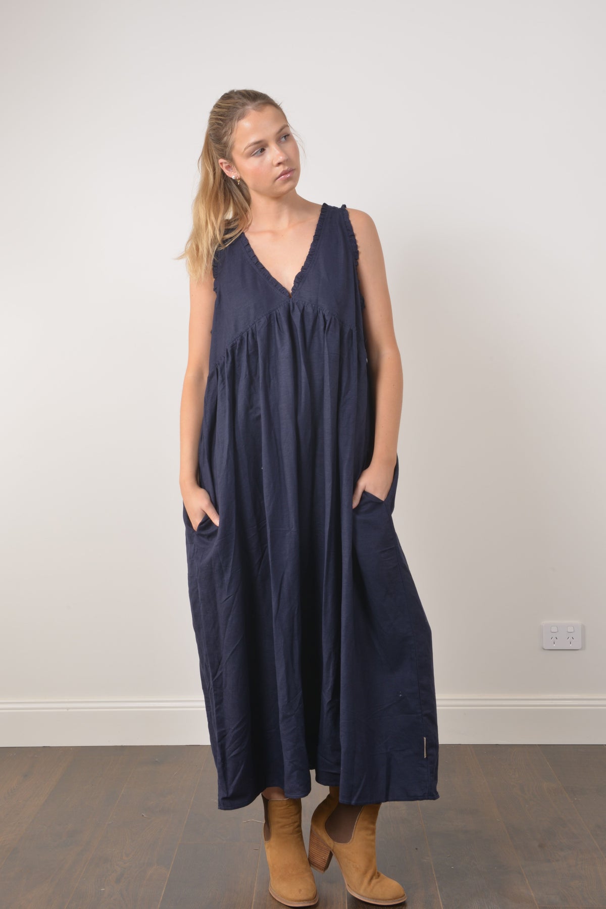 CLARA DRESS - Navy