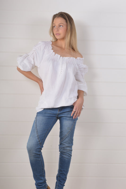 MOONTA BAY TOP 24- White