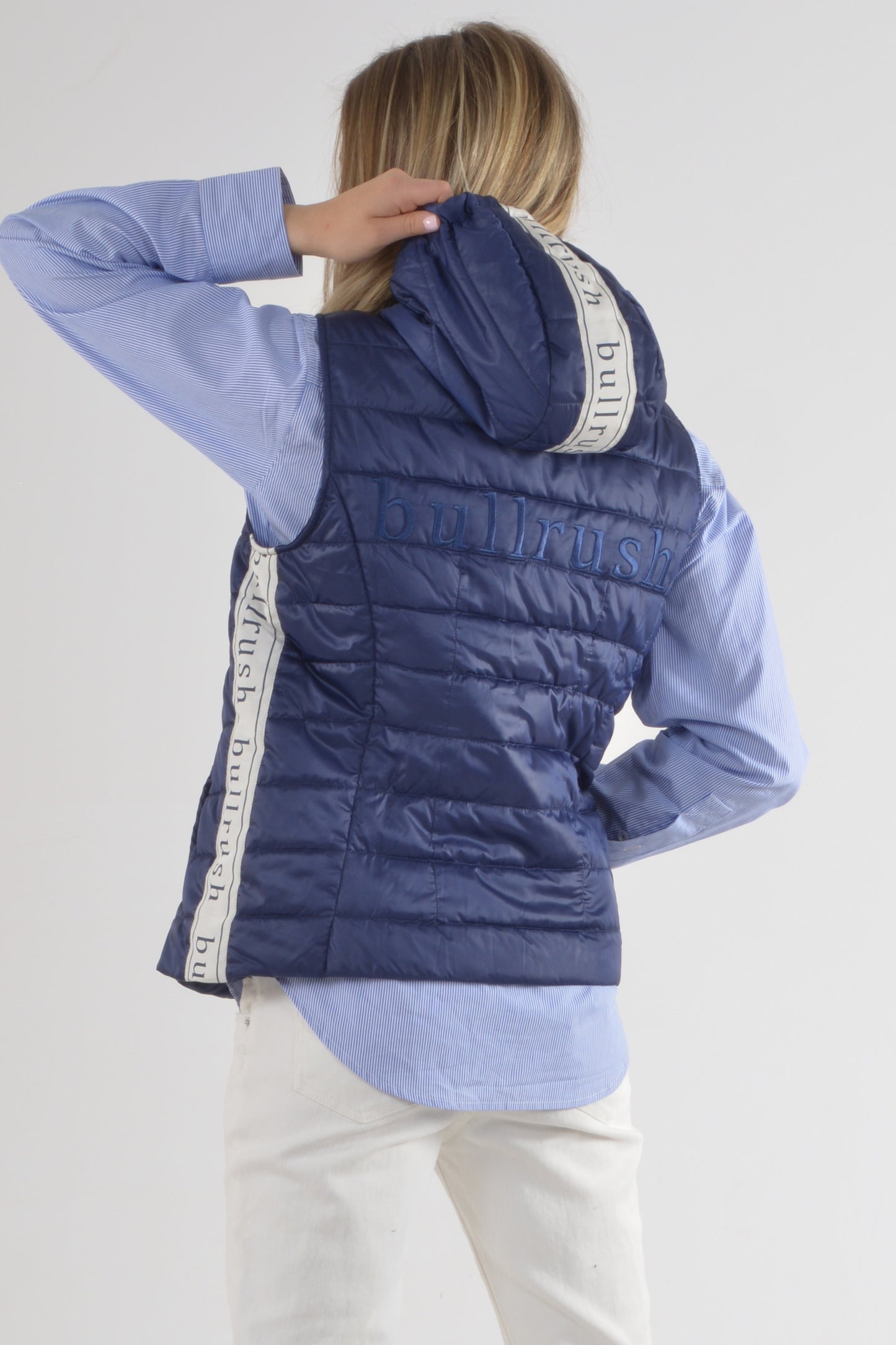 GLEN OAK VEST