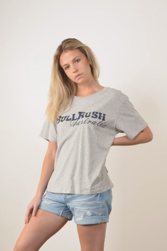 BULLRUSH AUSTRALIA TEE- Grey