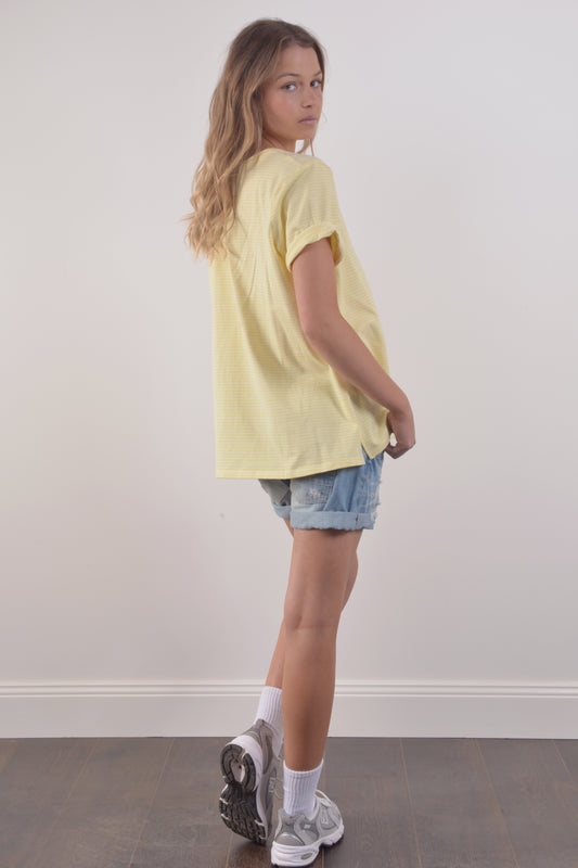 V-NECK TEE-Lemon