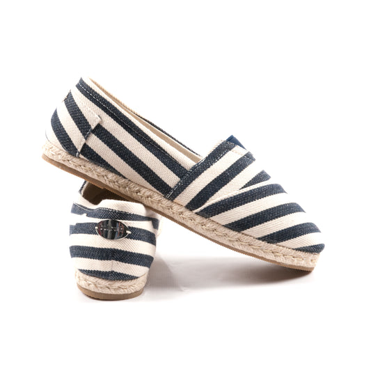 ALI SHOE
